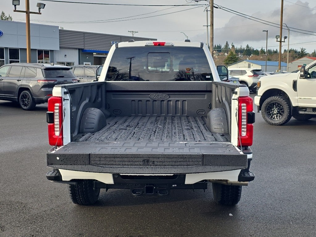 2026 Ford Super Duty LARIAT