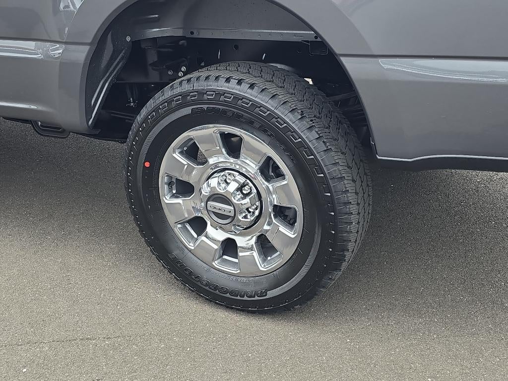 2025 Ford Super Duty LARIAT