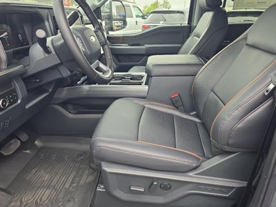 2025 Ford Super Duty LARIAT