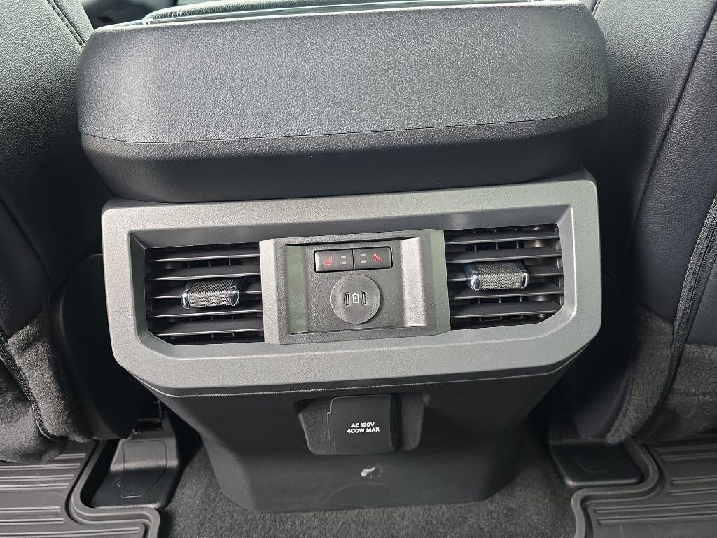 2025 Ford Super Duty LARIAT