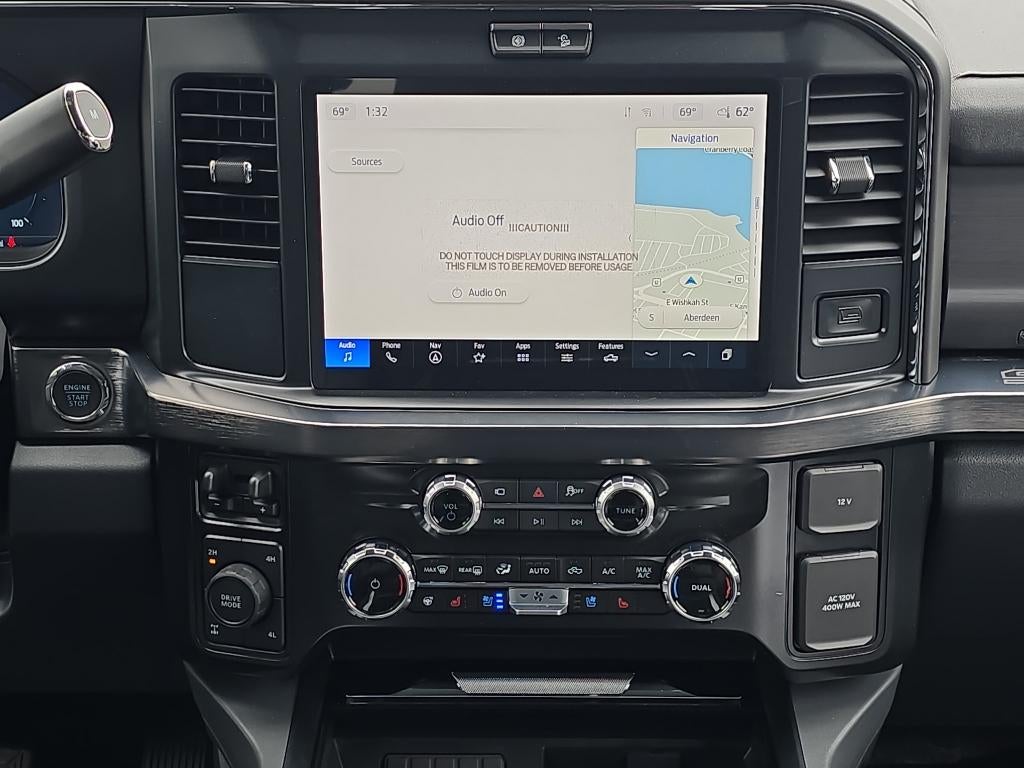 2025 Ford Super Duty LARIAT