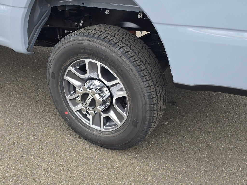 2026 Ford Super Duty LARIAT