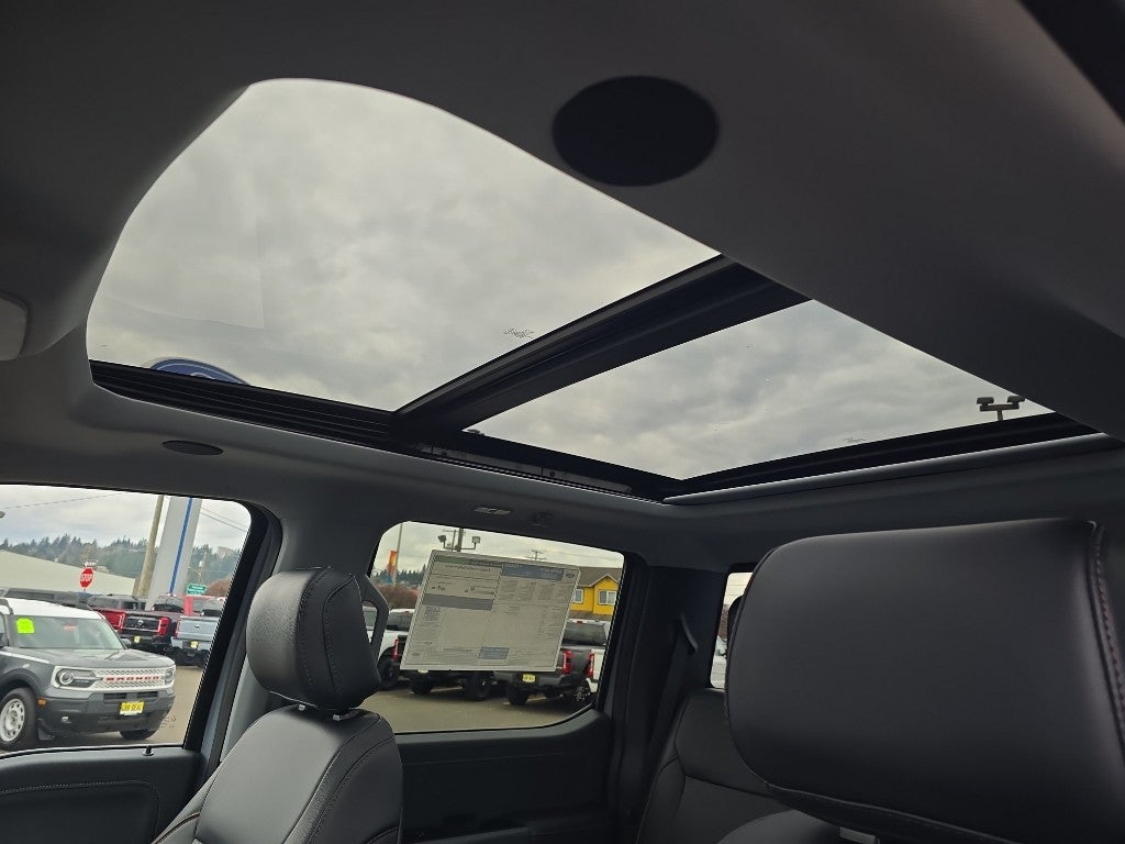 2026 Ford Super Duty LARIAT