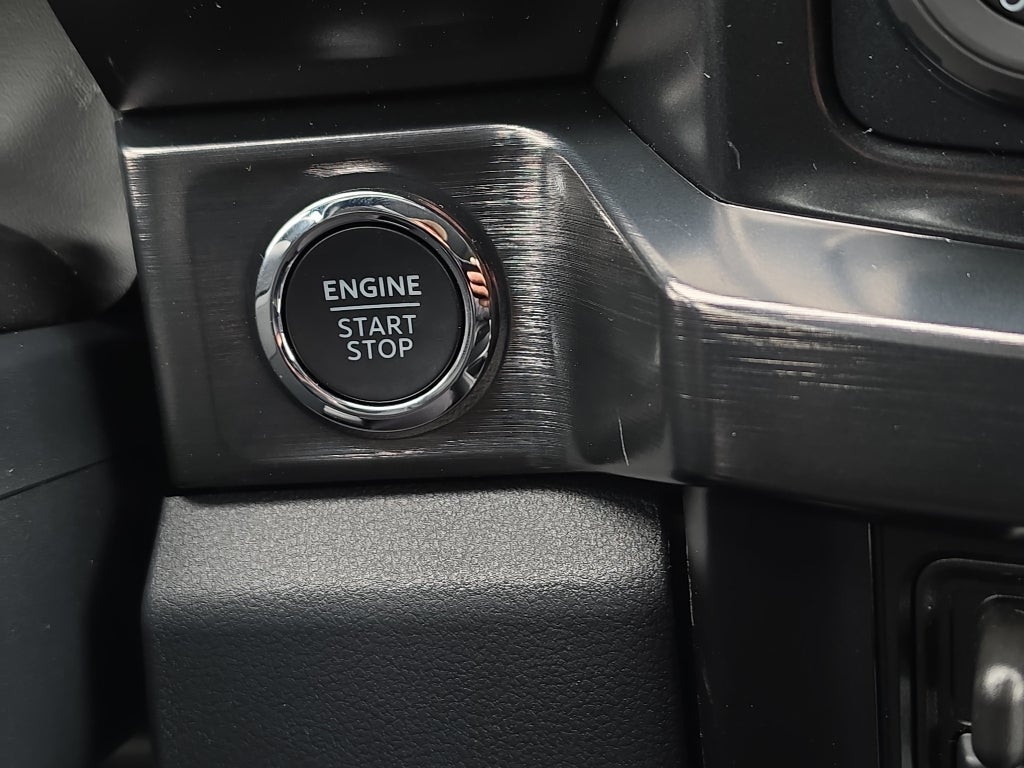 2026 Ford Super Duty LARIAT