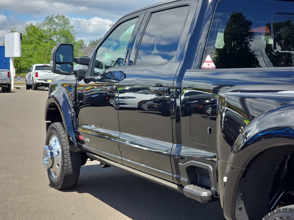 2026 Ford Super Duty Platinum