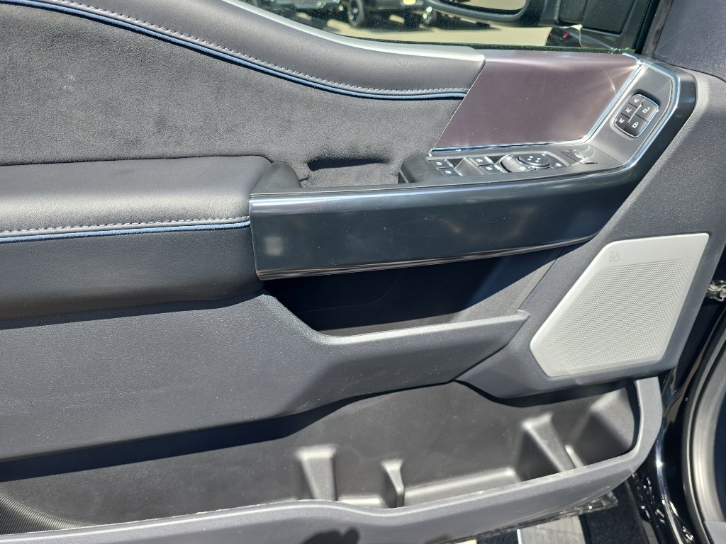 2026 Ford Super Duty Platinum