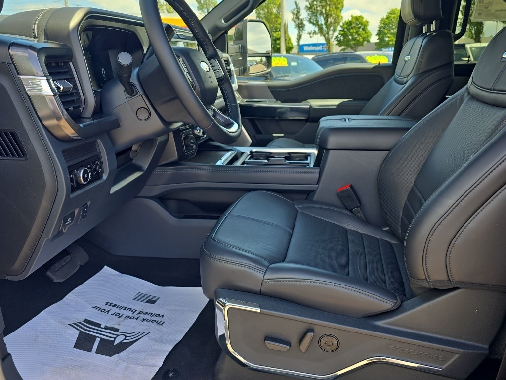 2026 Ford Super Duty Platinum