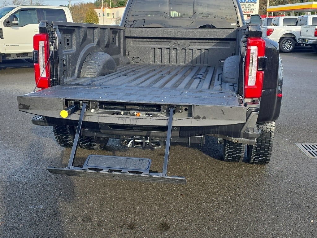 2026 Ford Super Duty Platinum