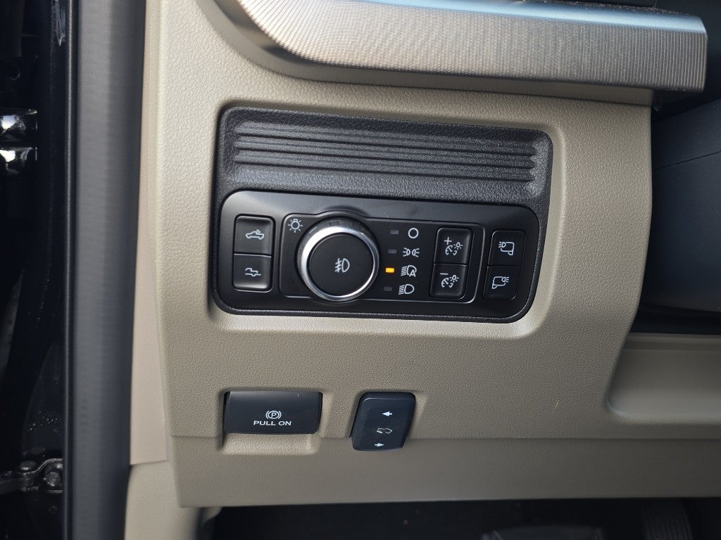 2026 Ford Super Duty Platinum