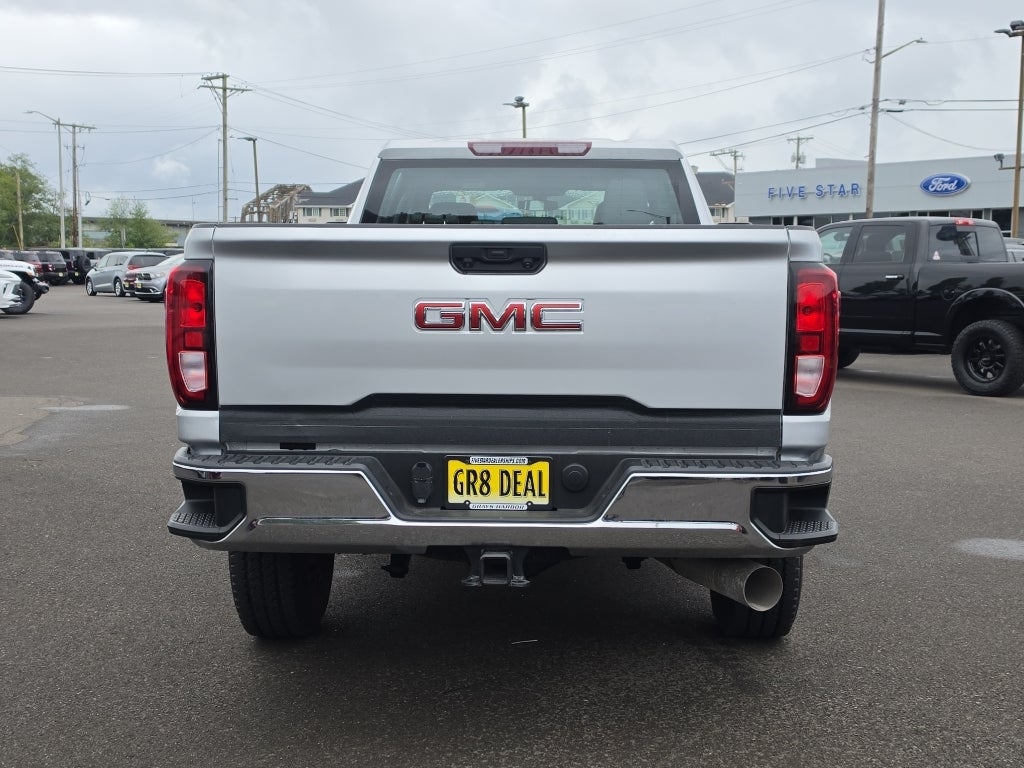 2022 GMC Sierra 2500 Pro