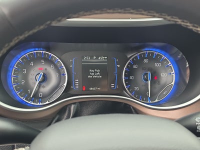 2023 Chrysler Voyager LX