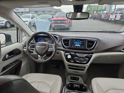 2021 Chrysler Voyager LXI