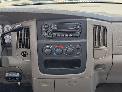 2004 Dodge Ram Pickup 3500 SLT