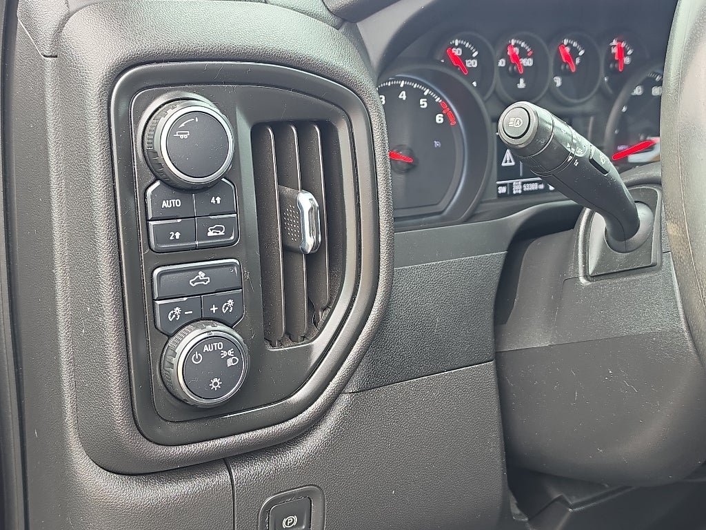 2022 Chevrolet Silverado 1500 Custom