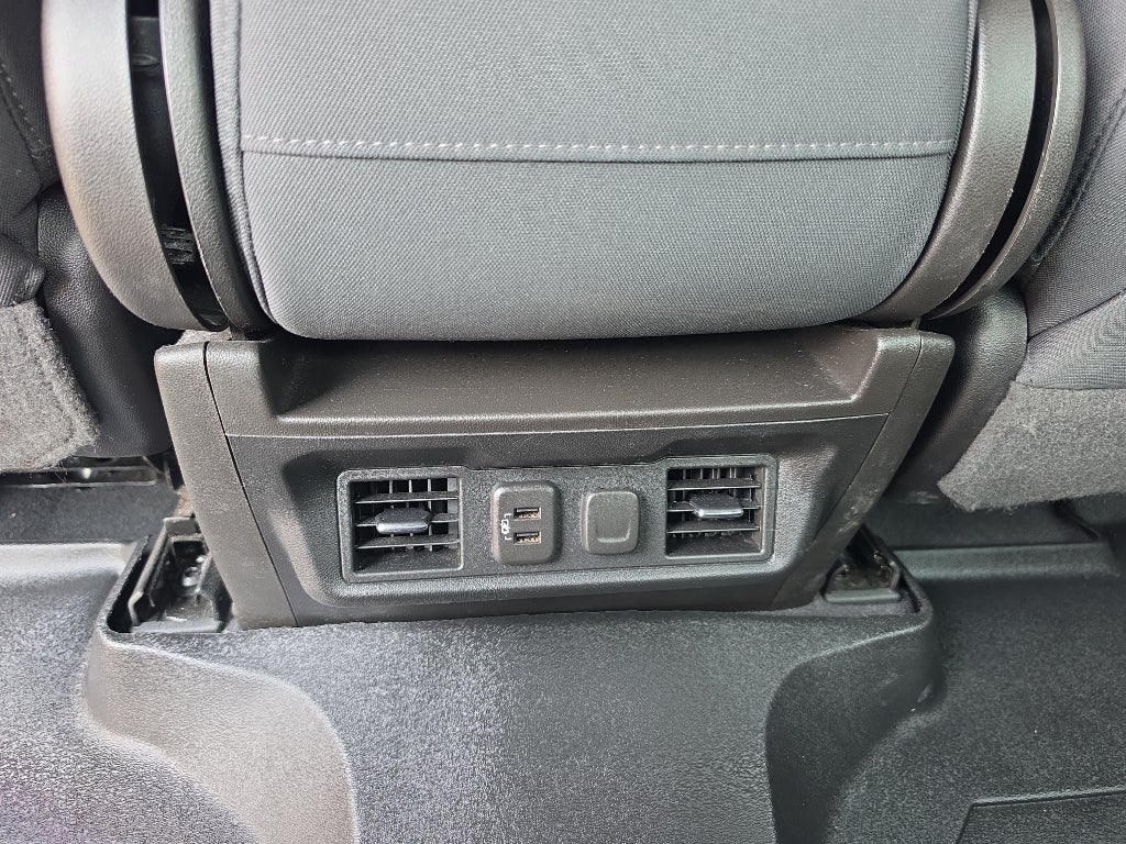 2019 Chevrolet Silverado 1500 LT - Photo 18