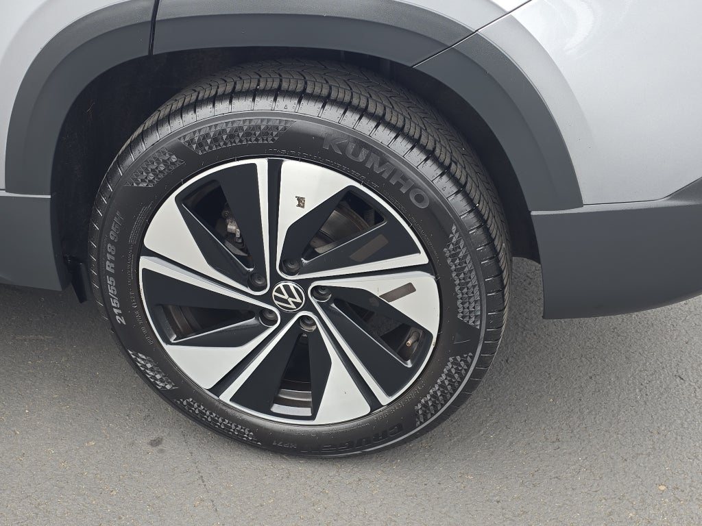 2024 Volkswagen Taos SE