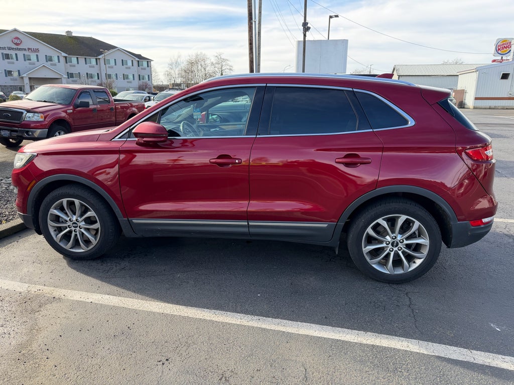 2015 Lincoln MKC Base