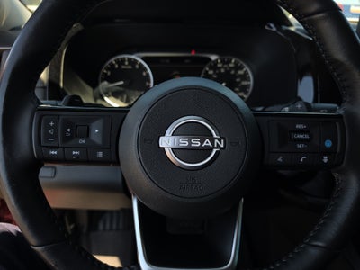 2022 Nissan Pathfinder SL