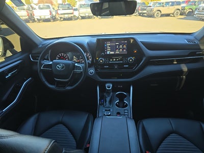 2024 Toyota Highlander XSE
