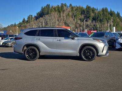 2024 Toyota Highlander XSE