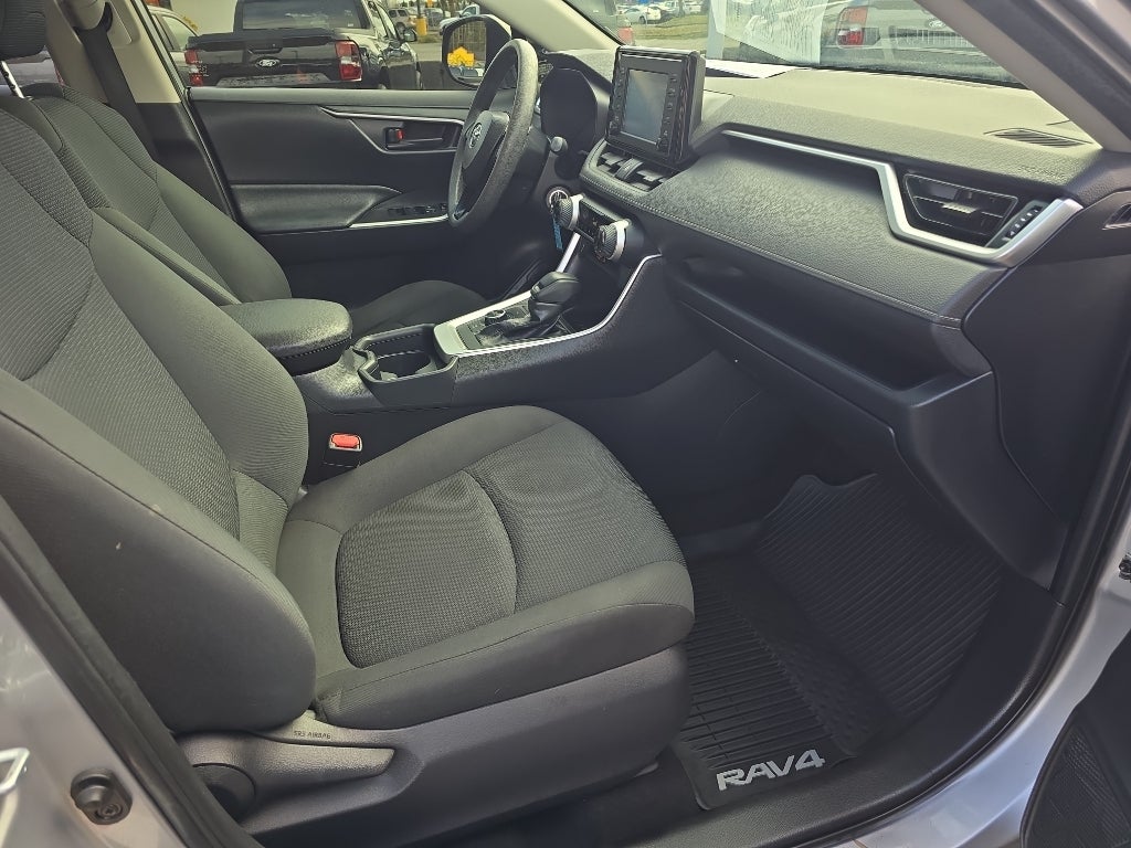 2019 Toyota RAV4 Hybrid LE