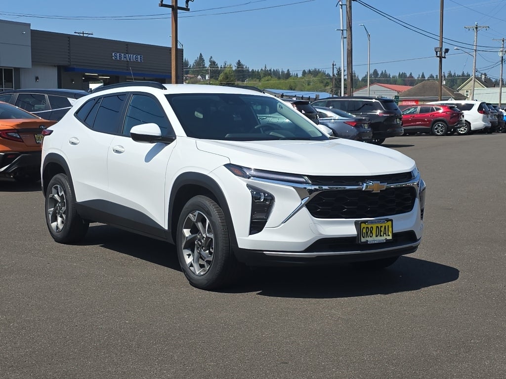 2025 Chevrolet Trax LT