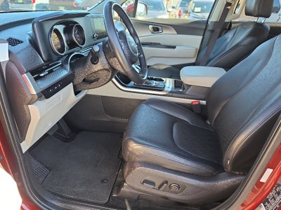 2023 Kia Carnival LX