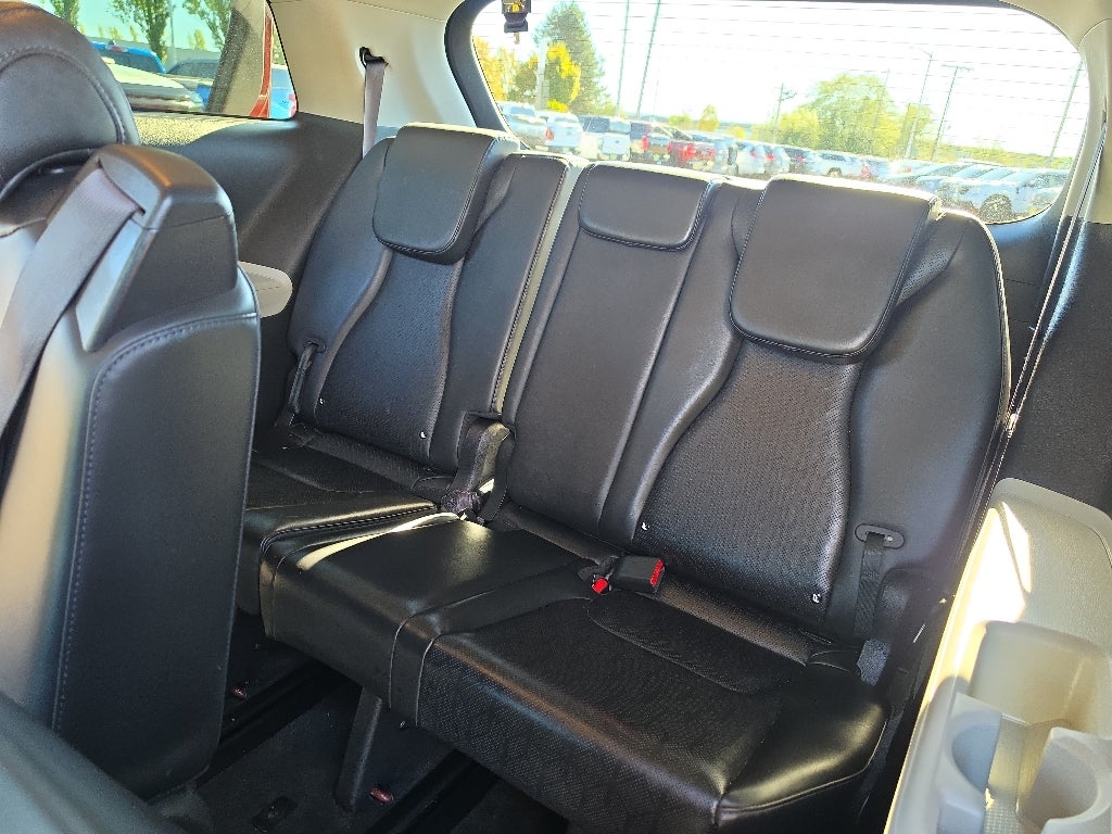 2023 Kia Carnival LX