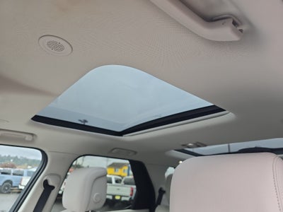 2025 Land Rover Discovery S