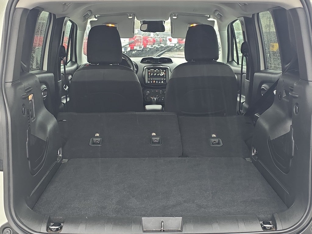 2023 Jeep Renegade Trailhawk