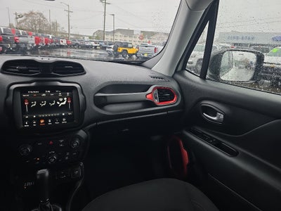 2023 Jeep Renegade Trailhawk