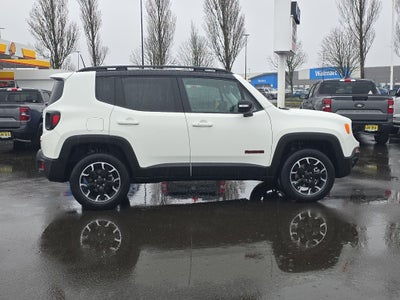 2023 Jeep Renegade Trailhawk